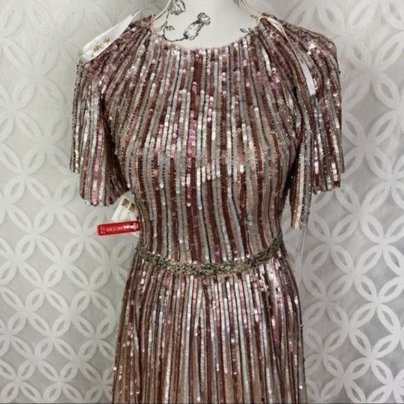 Mac Duggal Short Sleeve Ombre Sequined Gown NWT - Picture 6 of 14